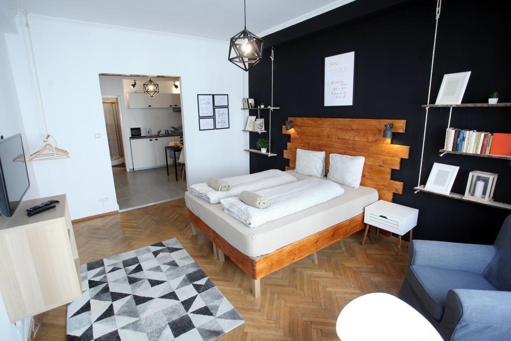 D.Five Inspire Apartment Budapest Exteriör bild