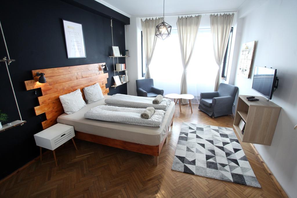 D.Five Inspire Apartment Budapest Exteriör bild